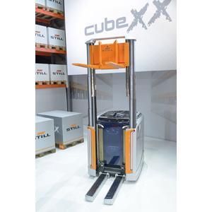 CubeXX de Still: un revolucionario carro multifunción